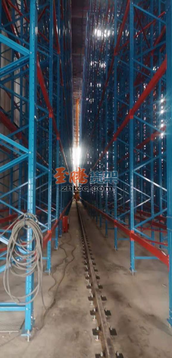 自動(dòng)化立體倉(cāng)庫(kù)緊張施工